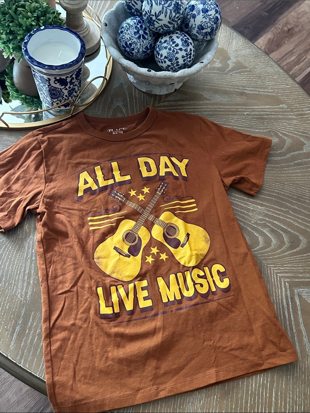 Boys Country Western Music Acoustic Guitar Graphic Tee Shirt Medium
